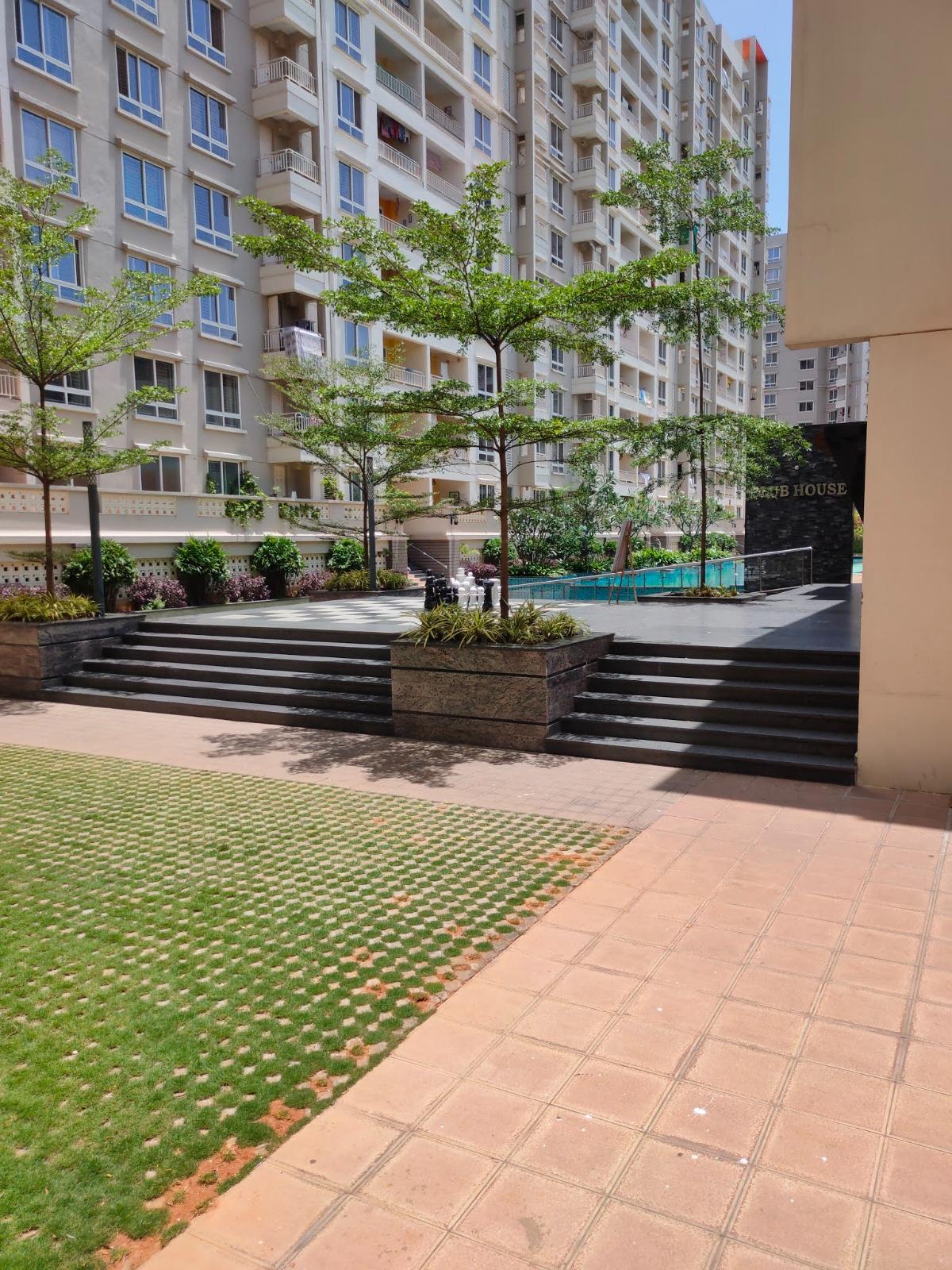 Sumadhura Silver Ripples